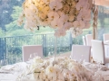 white-floral-centrepieces